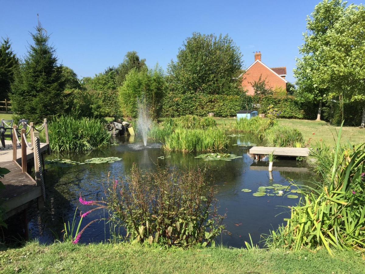 สเลดฟาร์มเลเชอร์ Bed & Breakfast Edington  ภายนอก รูปภาพ