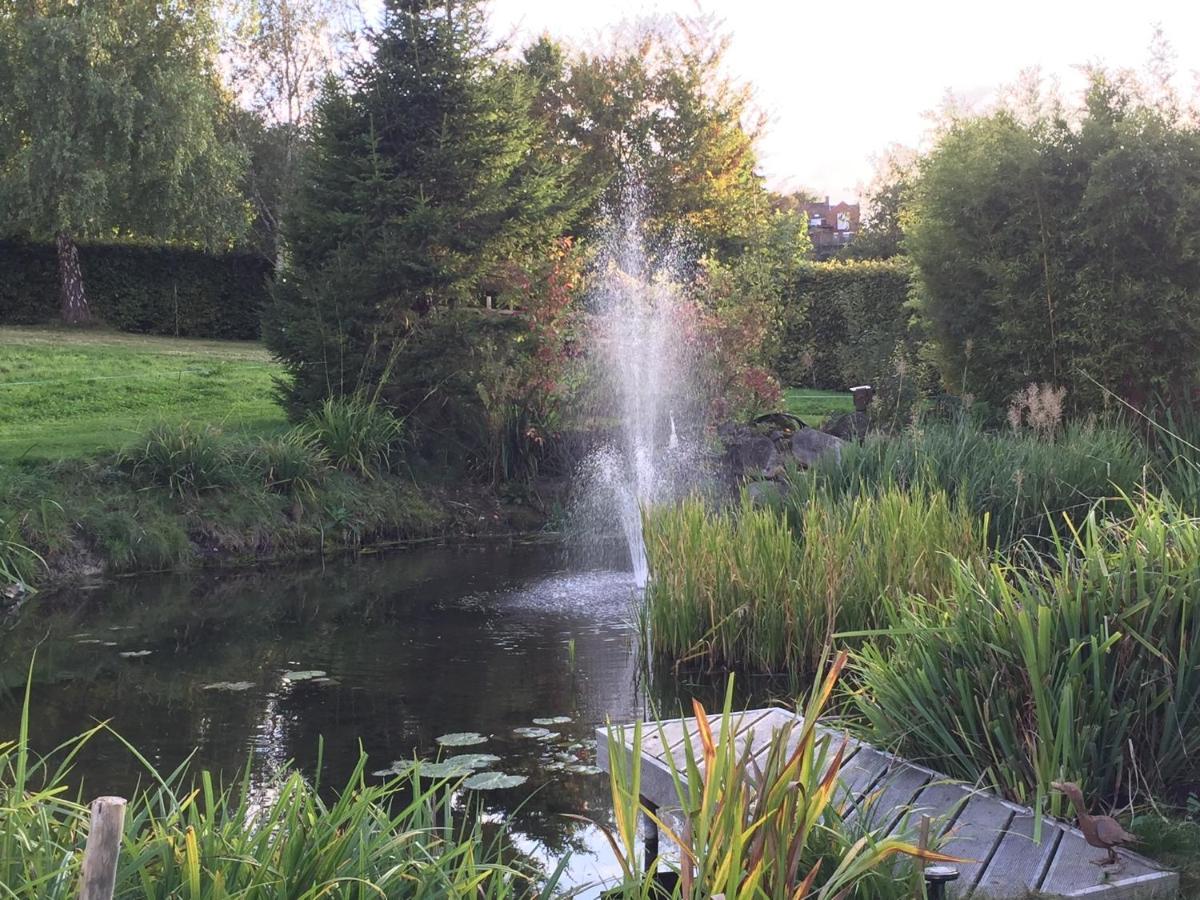 สเลดฟาร์มเลเชอร์ Bed & Breakfast Edington  ภายนอก รูปภาพ