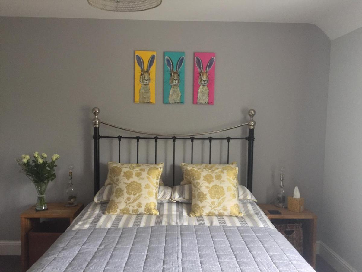 สเลดฟาร์มเลเชอร์ Bed & Breakfast Edington  ภายนอก รูปภาพ