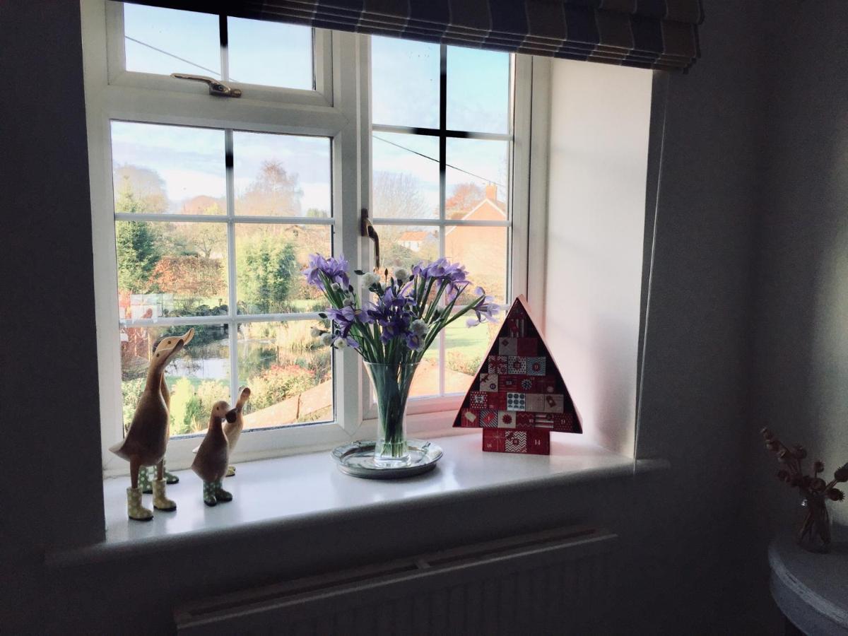 สเลดฟาร์มเลเชอร์ Bed & Breakfast Edington  ภายนอก รูปภาพ