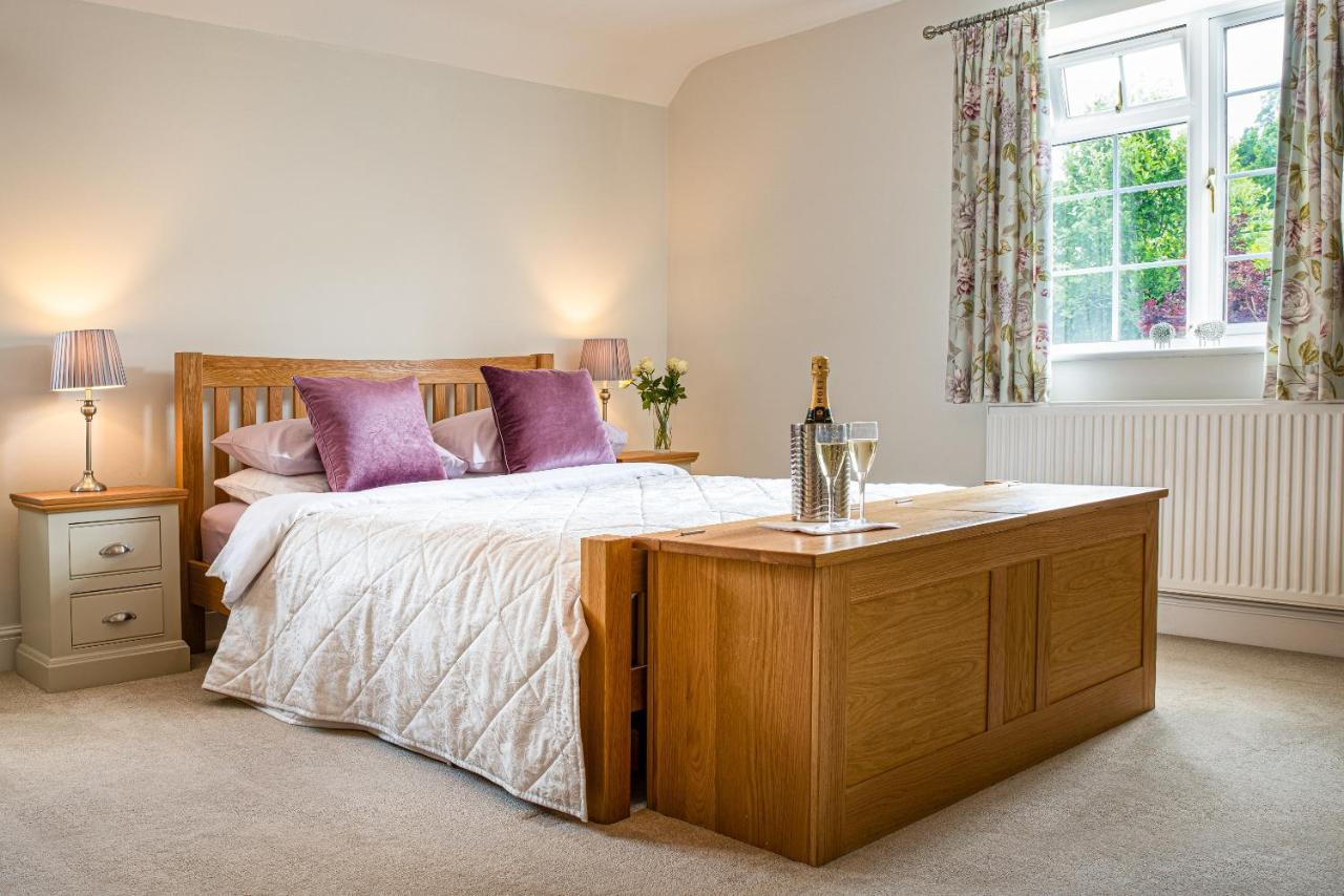 สเลดฟาร์มเลเชอร์ Bed & Breakfast Edington  ภายนอก รูปภาพ